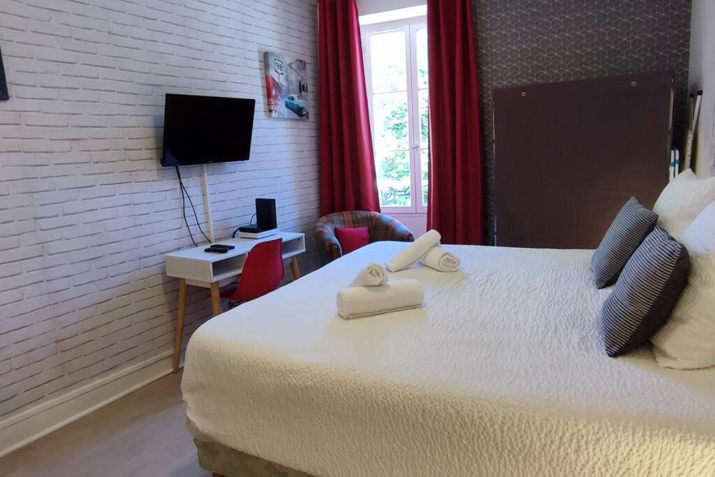 Cosy-2 Pers-Coeur De Ville-Proche Bd Pyrenees Pau Eksteriør billede